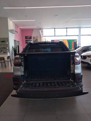 FIAT STRADA 1.0 TURBO 200 FLEX RANCH CD CVT FIAT STRADA 1.0 TURBO 200 FLEX RANCH CD CVT